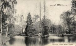 CPA Nantes Botanical garden the lake