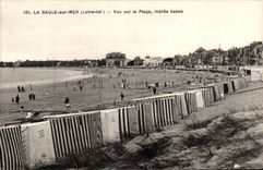 La Baule on Sea CPA Seen on the beach low tide