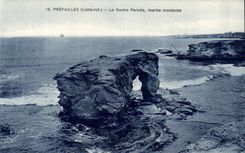 Prefailles CPA die gebohrte Felsen-steigende Flut