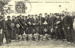 REPRODUCTION Camp of Sissonne Distribution of bread and Militaria tobacco