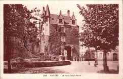 CPA Nantes the door Saint Pierre