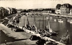 CPSM the port of Baule and the pouliguen
