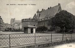 Pornic CPA Street of the States the castle