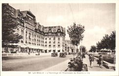 CPA La Baule the Hermitage and the esplanade of the casino