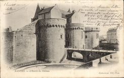 CPA Nantes Entering of the castle