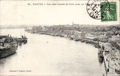 CPA Nantes Seen towards Entering of the port taken of the transporter