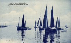 CPA At the edge of the ocean Boats of going sin at sea Boat