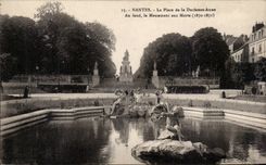 CPA Nantes the place of the duchess Anne At the bottom the war memorial