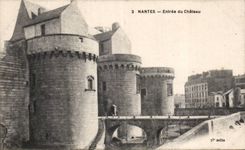 CPA Nantes the castle Entrance