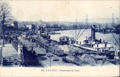 CPA Nantes Panorama of the port
