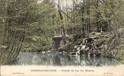 CPA Fontenay under Bois Cascades of the lake of the Tiny ones