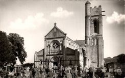CPA Luc on Sea the church and the old woman tower