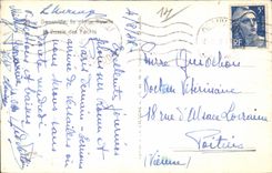 CPA Deauville bluhte Strand-Bassin der Yachten