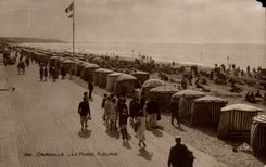 Deauville - der gebluhte Strand - CPA