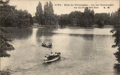 CPA Wood of Vincennes the lake Daumesnil seen of the bridge of the Islands
