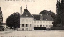 CPA Chatillon on the Seine Places town hall