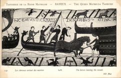 CPA Bayeux Tapisserie de la reine Mathilde Les chevaux sortent des navires