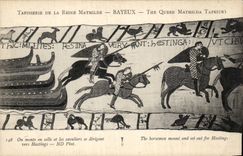 CPA Bayeux Tapisserie of the Queen Mathilde One goes up in saddle and the riders move towards Hastings