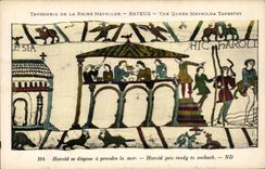 CPA Bayeux Tapisserie of the Queen Mathilde Harold is laid out has to take the sea