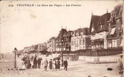 CPA Trouville the queen of the beaches boards