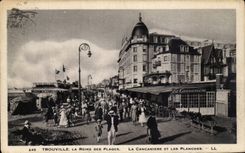 CPA Trouville the queen of the beaches Cancaniere and boards