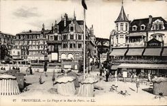 CPA Trouville the beach and the street of Paris