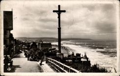 CPSM Trouville Queen of the beaches the martyrdom