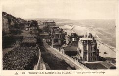 CPA Trouville Queen of the beaches View towards the beach