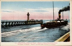 CPA Trouville Queen of the beaches Departure of the Trouville boat Le Havre
