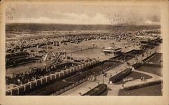 CPA Trouville Queen of the beaches View the beach and the swimming pool