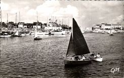 CPSM Trouville Deauville the basin of the yachts