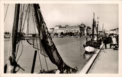 CPA Trouville the port and the casino