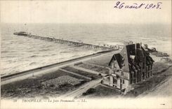 CPA Trouville the pier walk