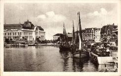 CPA Trouville the Queen of the beaches the port and the casino