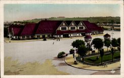 CPA Trouville Deauville Train station and new gardens