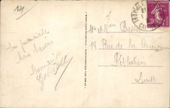 CPA Trouville the queen of the beaches the nouveaus gardens in front of Topsy