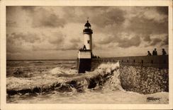 CPA Treport the headlight by Lighthouse storm