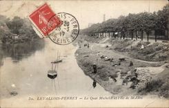 CPA Levallois Perret Le quai Michelet et l'ile de la Jatte