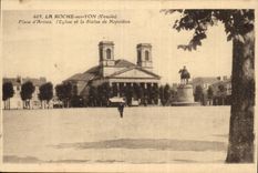 CPA the Rock on Yon Places of weapons the church and Statue of Napoleon