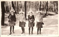 CPA Sande von olonne Sablaises im Weg in der Bohrgerat Folklore kostumieren Kappen