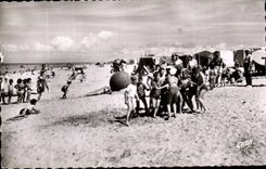 CPSM Notre Dame de Monts Plays des Strandes