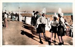 CPA Sande des olonne Sablaises Folklorekostums