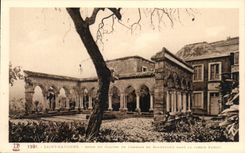 CPA Saint Gaudens Remains cloister of the abbey of Bonnefond in the park