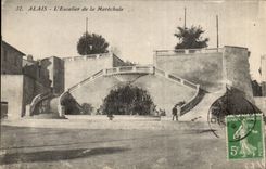 CPA Went the staircase of the marshal's wife