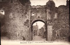 CPA Bonneval Gate St Roch and street St Roch