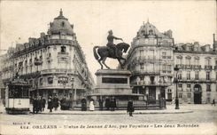 CPA Orleans Statue of Jeanne d' Arc by Foyatier two rotundas