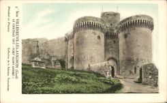 CPA Villeneuve Avignon the castle tells Fort Andre Saint