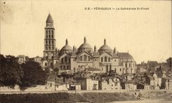 CPA Perigueux the cathedral St Face