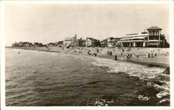 CPSM Palavas floods the beach and the casino