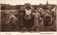 CPA J Breton le rappel des glaneuses Folklore Musee du Luxembourg Paris